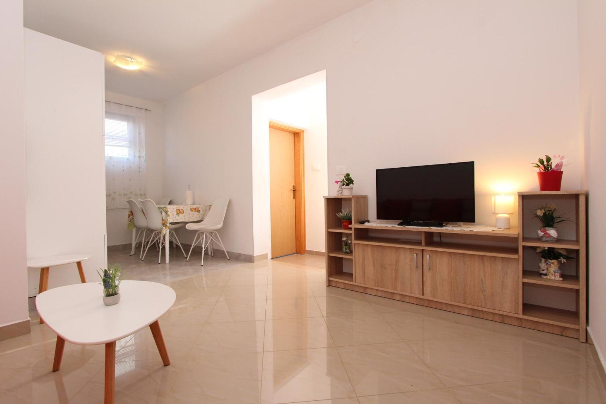Apartments Eni Rovinj Eksteriør billede