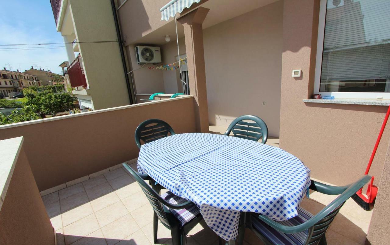 Apartments Eni Rovinj Eksteriør billede
